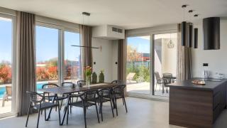 Modern Villa Tonka with pool and grill in Porec - Tar - 4