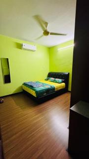 Homestay, Lunas Kulim near BKE highway with 3 spacious rooms and fully furnished - 1