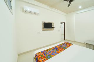 FabHotel The Petra - 2