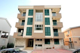 Apartments Drašković Mirišta - Petrovac na Moru - 0