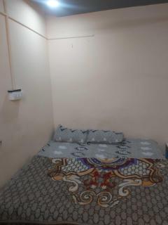 Hotel O Milan Guest House - 5