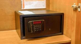 Mansion Garden Hotel - 2