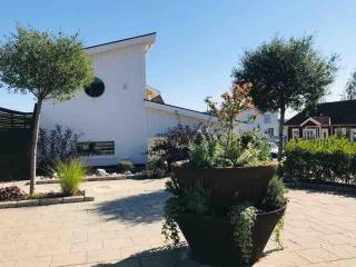 Private apartment with hotel feeling - 2