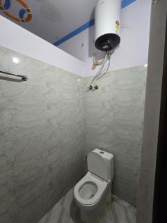 Avadh Dham Guest House - 4