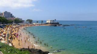 Suítes Barra-Ondina 300 metros da praia, 3 minutos do Circuito - 8