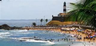 Suítes Barra-Ondina 300 metros da praia, 3 minutos do Circuito - 1