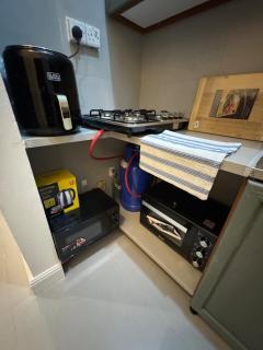 Luxury Studio Downtown in-front Burjeel Hospital - 9