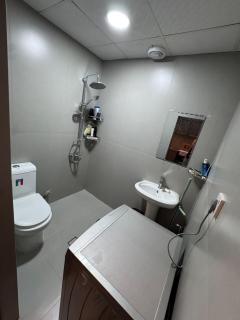 Luxury Studio Downtown in-front Burjeel Hospital - 5