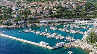 Apartman Vesna beachfront by Villas Guide - 1