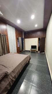 20 mins from yana caves A peaceful farmhouse with greenery and pool - 0