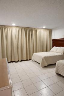 Beachfront Apartment in Cancun - 4