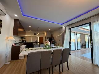 Chaloomont Villa ชาลูมองท์ วิลล่า Pool Villa in Ubon - 6