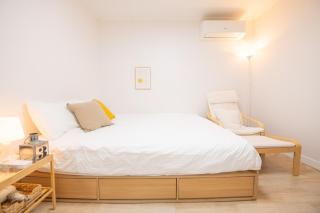 Seoul Itaewon Station 2minute walk # 2 queen size beds # a romantic hotel - 6