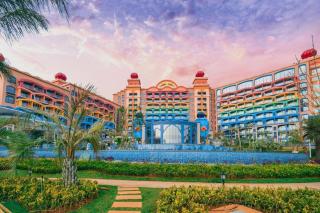 Dolphin Bay Hotel - 1