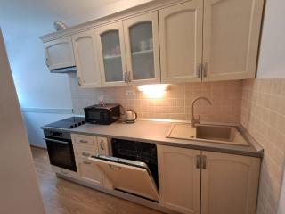 Snow White Apartment - 5