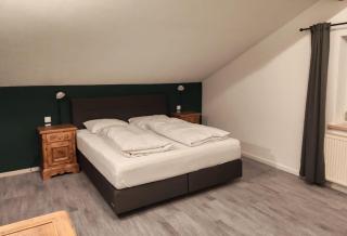 Family & Friends - 7