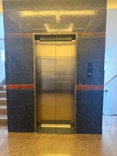 The Golden Hour Home - stylish 1BHK W-Balcony - 6