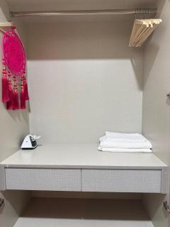 The Golden Hour Home - stylish 1BHK W-Balcony - 3