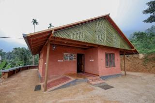 Dream Acres Mudhouse - 4