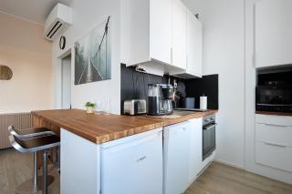 Beautiful Studio in Heart of Downtown - 1