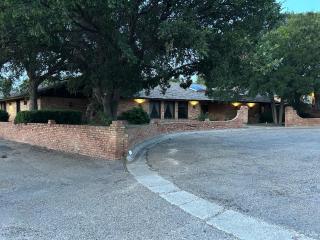 Timberlake Court - 9