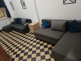 Piotrkowska 77 4 separete Bedrooms 4 osobne pokoje z osobna łazienką i kuchnią na korytarzu - 2