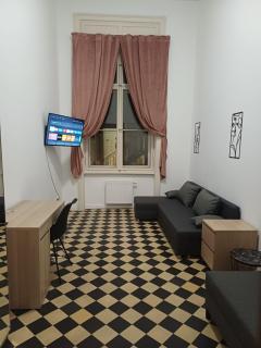 Piotrkowska 77 4 separete Bedrooms 4 osobne pokoje z osobna łazienką i kuchnią na korytarzu - 1