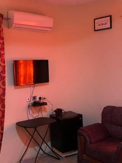 Great Kingshill Guest House - 2