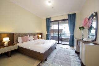 Silk Valley - Luxury 1BR Retreat with Serene Garden Walks - 9