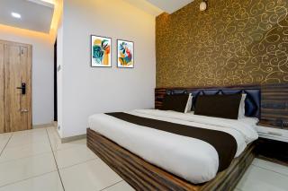 Hotel O by OYO REFRESH INN & SUITES - 0