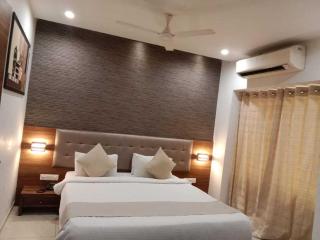 POP 84196E The Grand Vardhman Hotel - 2