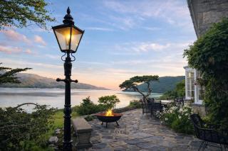 Glandwr hall - Magnificent Country House with Heated Swimming Pool & Jacuzzi - 8