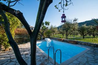 Valorys Stone House - 0