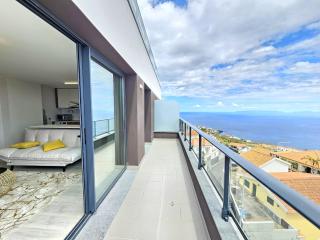 Garajau Palace Sea View II by Rentallido - 5