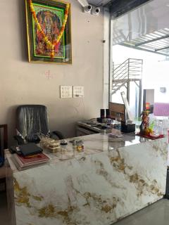 Jai Raghunandan Hotel - 6