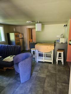 Appartement indépendant : tranquillité, forêt et piscine - 9