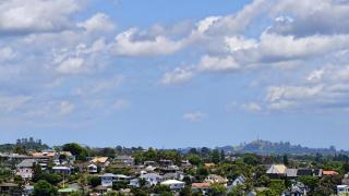 2-bedroom apartment in St Heliers with backyard - 9