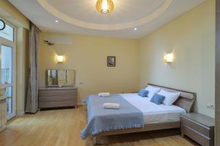 Spacious 3BR Apartment Near Vere Park - by Wehost - 4