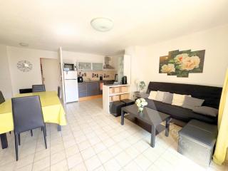 Qartier Villeroy vue sur canal a proximite des plages, piscine, bus avec stationnement - 0