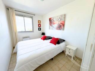 Qartier Villeroy vue sur canal a proximite des plages, piscine, bus avec stationnement - 5