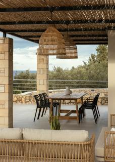 Villa Leone Luxury Living with Sea Views and Pool - 7