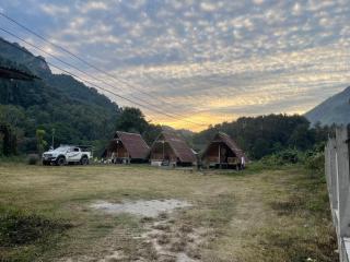 Phoutthasack Guesthouse - 1