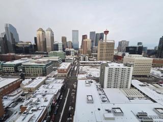 Breath-Taking-View-5 Guest DTskyline 18th Floor - 6