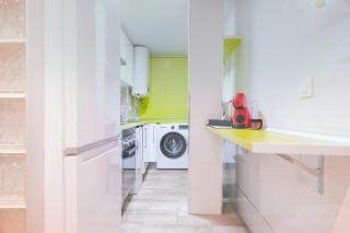 Sevilla Santa Justa 2 - 6