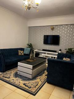 Simmon-Opposite Garden city mall,near safari park - 6