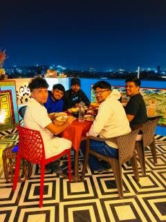 The Mehran way Homestay - 8