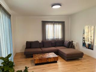 Glaunkel Penthouse - 0