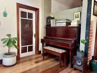 The Fremantle Sabbatical House - 2