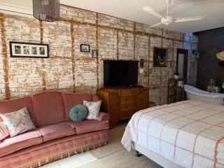 The Fremantle Sabbatical House - 1