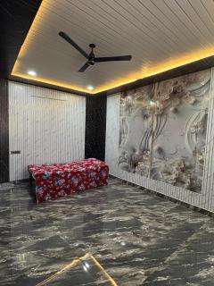 Shreeji Homestay - 1